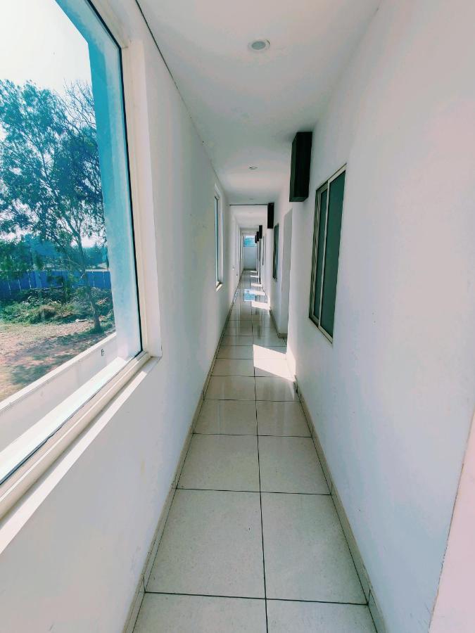 Hotel Airport City Dod Jala Exterior foto