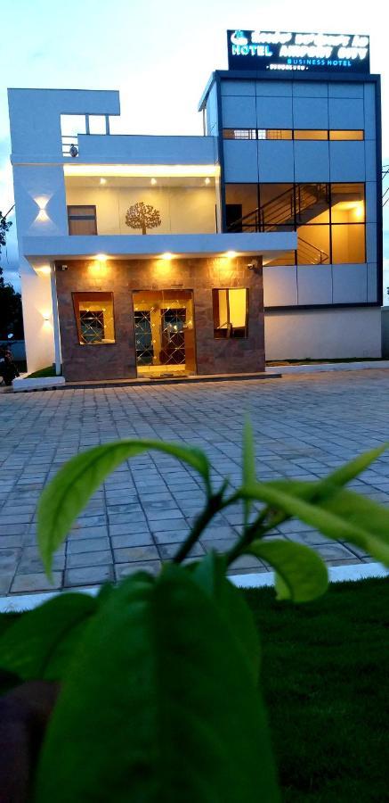 Hotel Airport City Dod Jala Exterior foto